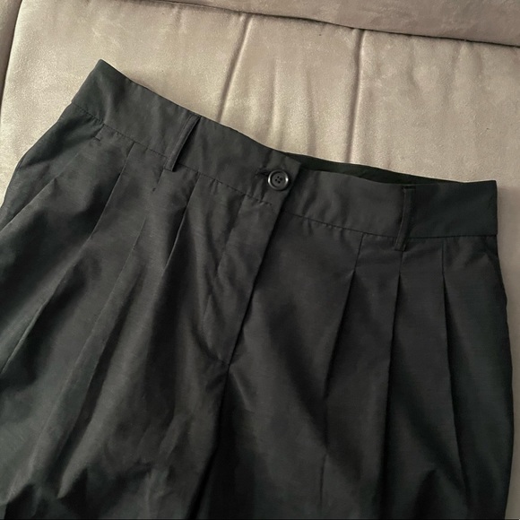 MOSCHINO Jeans Pleated Bermuda Shorts - Picture 3 of 5